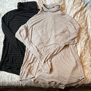 Prana Women's Light Gray Turtleneck Top